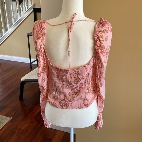 NWT - Free People Boho Hilary Pink Floral Smocked Cropped Top with Tie, Size L - Picture 9 of 9